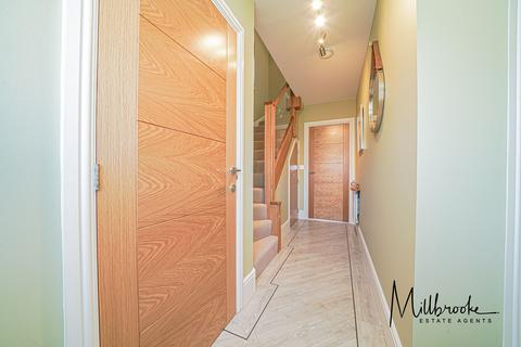 undefined, Bonnington Close, Worsley, M28