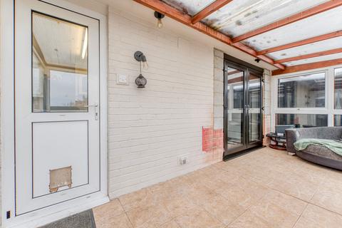 2 bedroom semi-detached bungalow for sale, Willow Avenue, Bradwell