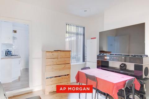 3 bedroom terraced house for sale, Chatham Road, Birmingham, West Midlands, B31