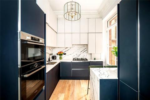 3 bedroom apartment to rent, Rosary Gardens, London, SW7