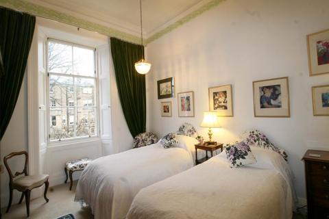 2 bedroom flat to rent, Greenhill Terrace, Bruntsfield, Edinburgh