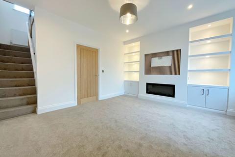3 bedroom semi-detached house for sale, Shaftesbury Road, Southport PR8