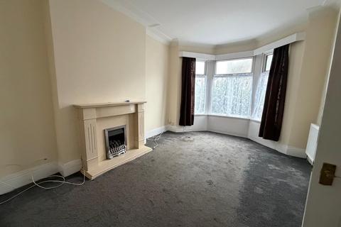 3 bedroom terraced house to rent, Parkinson Lane, Halifax HX1