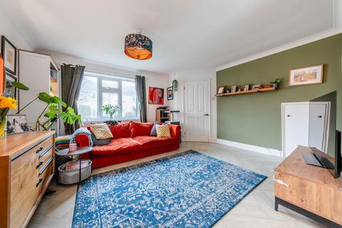 3 bedroom terraced house for sale, Kensington Square, Harrogate, HG2