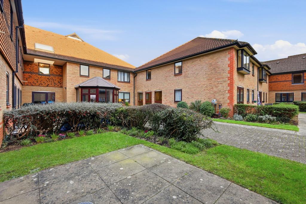 Own Access Onto Gardens