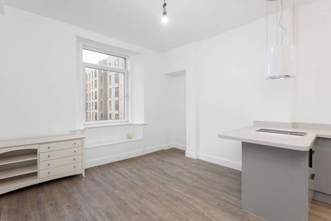 undefined, Flat 2F2 8 Salamander Street, Leith, Edinburgh, EH6 7HR