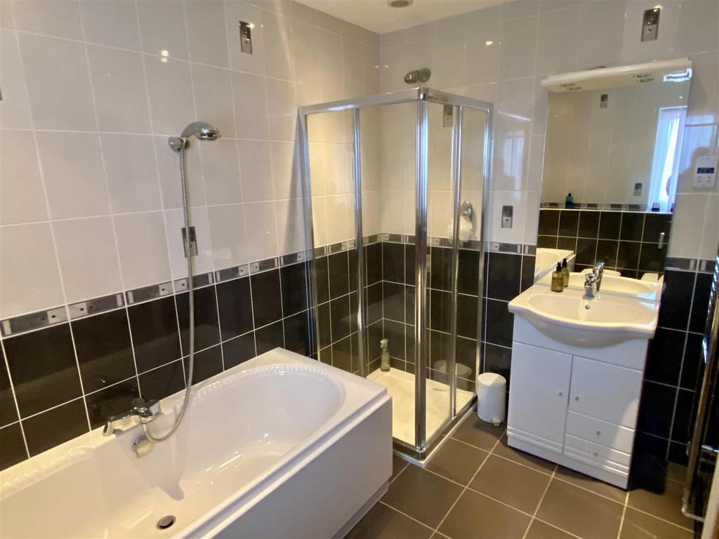 Bedroom 2 Ensuite Bathroom.JPG
