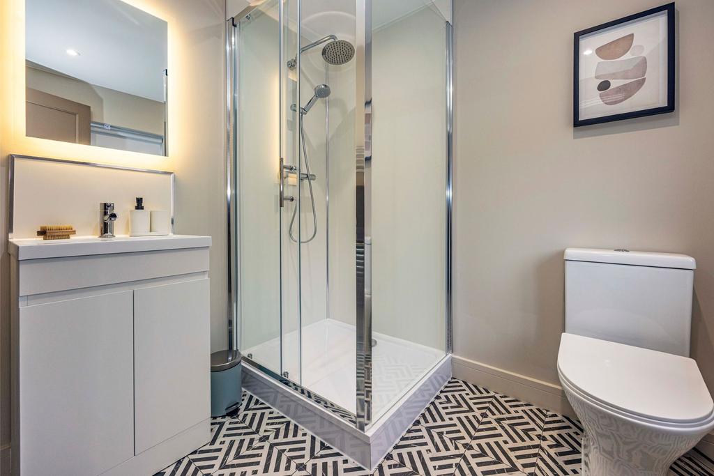 Ensuite Bathroom
