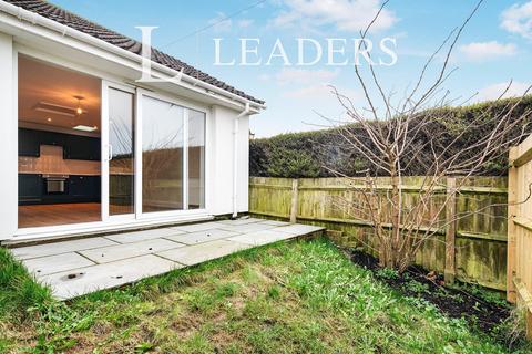 1 bedroom bungalow to rent, Crescent Drive North, BN2