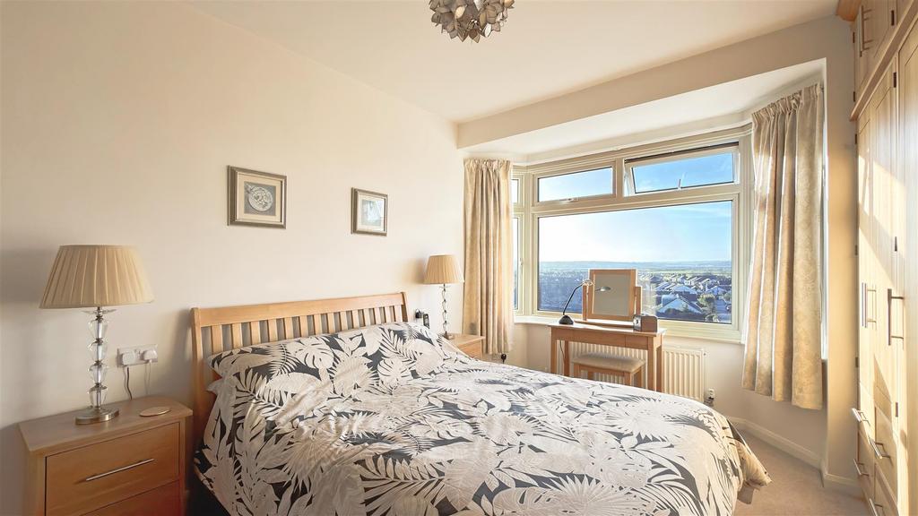 Bedroom 1.jpg