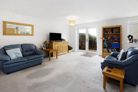 4 bedroom semi-detached house for sale, Chariot Drive, Kingsteignton, TQ12