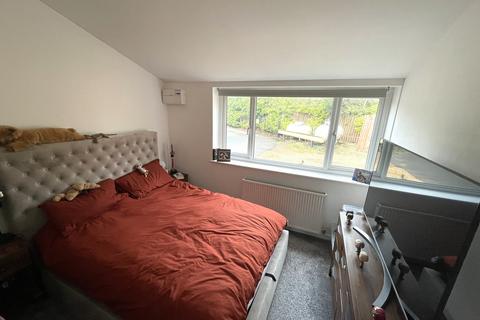 undefined, Hulcote, Milton Keynes MK17