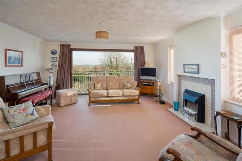 5 bedroom detached house for sale, Totland Bay, Isle of Wight