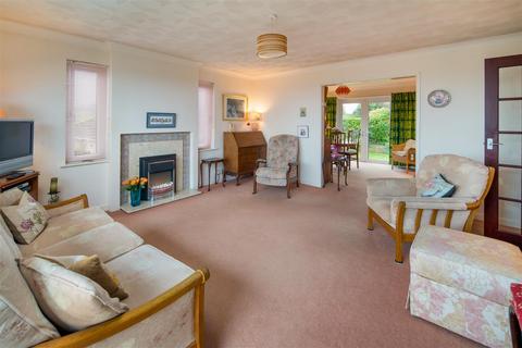 5 bedroom detached house for sale, Totland Bay, Isle of Wight