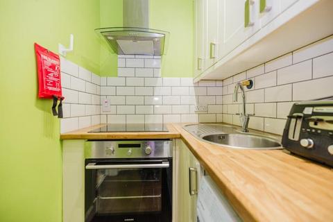 undefined, 0399L Watson Crescent, Edinburgh, EH11 1EU