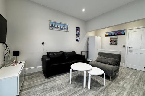 1 bedroom apartment for sale, Kings Road, Brighton
