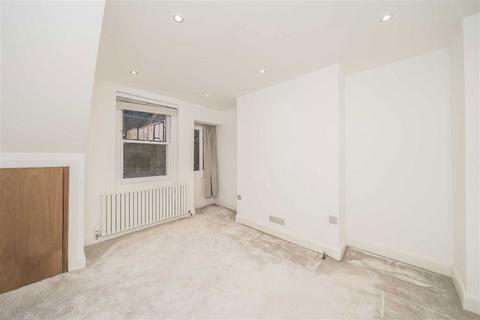 2 bedroom maisonette for sale, Elsynge Road, London SW18
