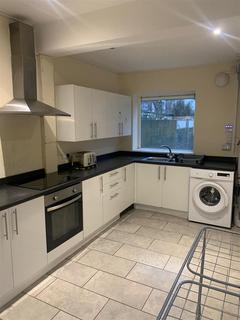 5 bedroom terraced house to rent, Wellington Street, Grimsby