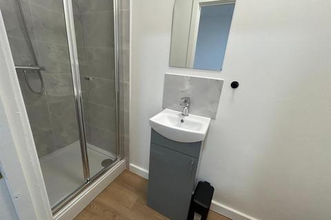 1 bedroom house to rent, Gulson Road, Coventry CV1