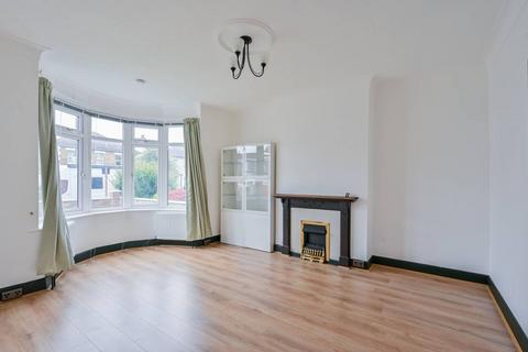 3 bedroom end of terrace house to rent, Avery Hill Road, Eltham, London, SE9