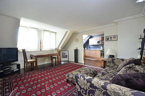 Kidderpore Avenue, Hampstead, London, NW3
