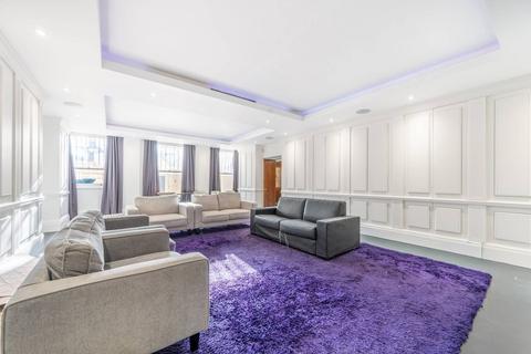3 bedroom flat to rent, Lancaster Gate, Lancaster Gate, London, W2