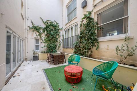 3 bedroom flat to rent, Lancaster Gate, Lancaster Gate, London, W2