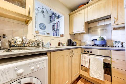 2 bedroom flat to rent, Gledstanes Road, Barons Court, London, W14