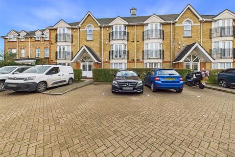 2 bedroom apartment to rent, Draper Close, Middlesex