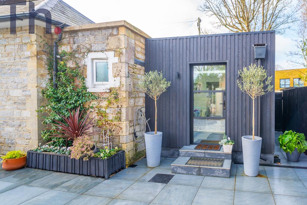 Lodge Entrance