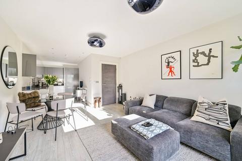 1 bedroom flat to rent, Lion Wharf Road, Old Isleworth, Isleworth, TW7