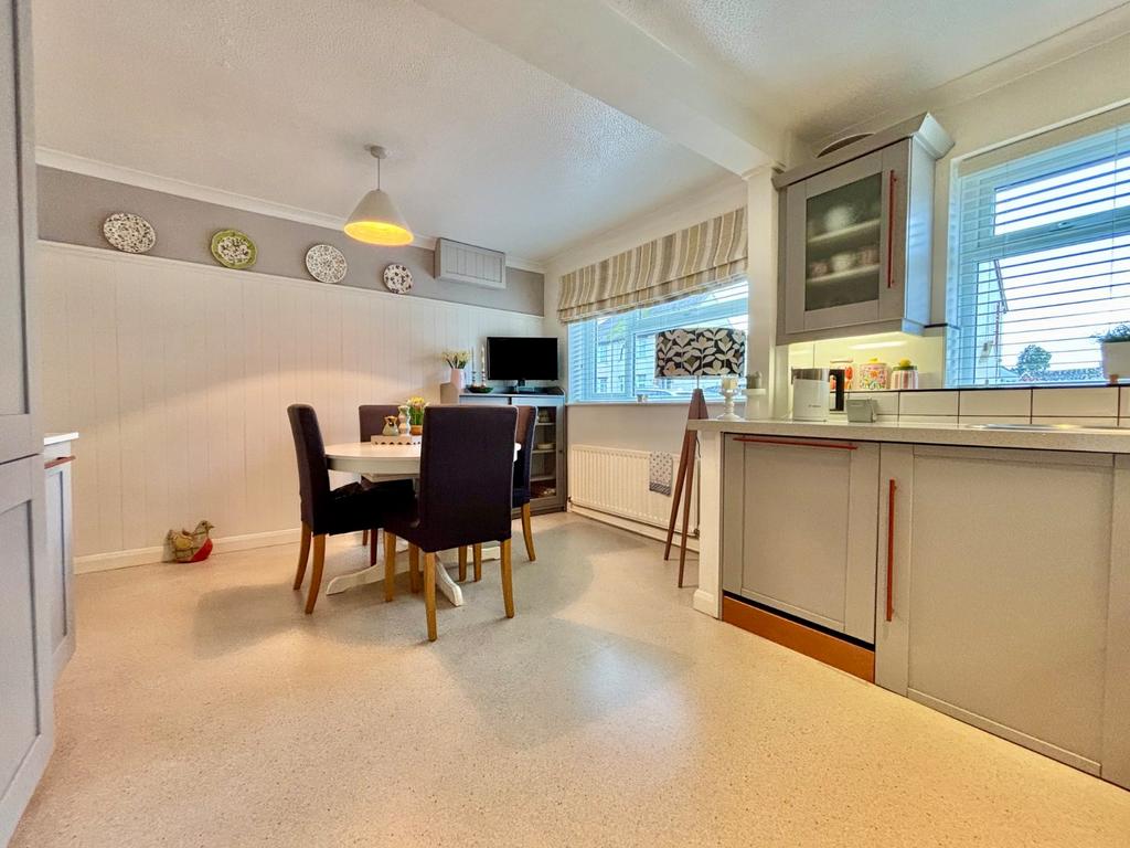 Kitchen / Diner