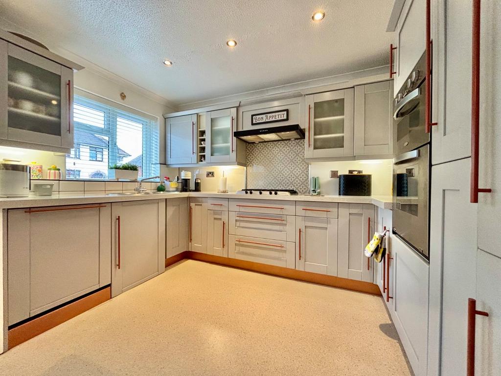 Kitchen / Diner