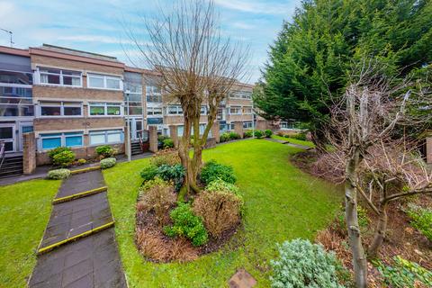 Lethington Avenue, Shawlands