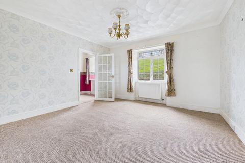 3 bedroom flat for sale, Uphill Way, Uphill, Weston-Super-Mare, BS23