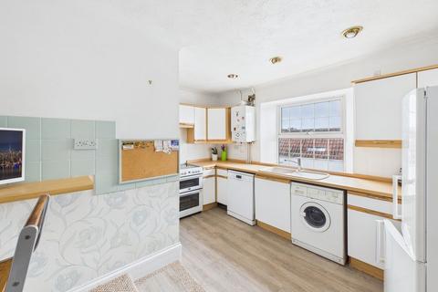 3 bedroom flat for sale, Uphill Way, Uphill, Weston-Super-Mare, BS23