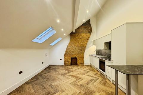 1 bedroom flat to rent, Goulden Road, West Didsbury, Manchester, M20