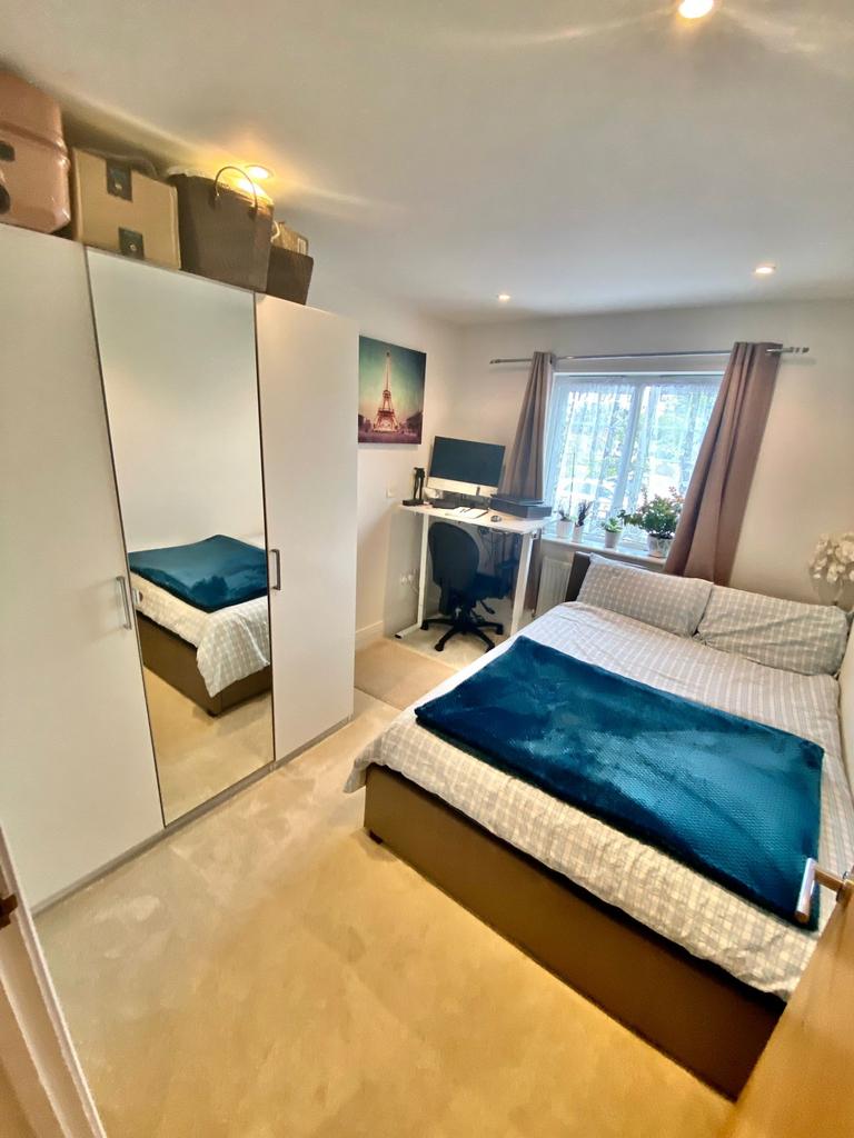 8 Bedroom 2