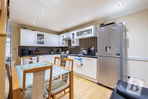 4 bedroom terraced house for sale, Holden Close, Dagenham, RM8
