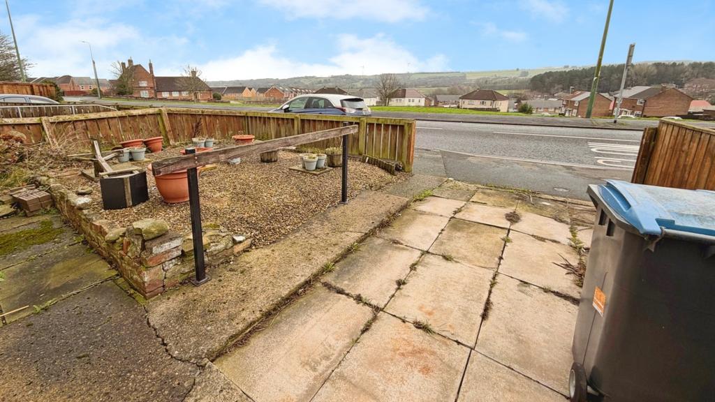 Front Garden/Drive