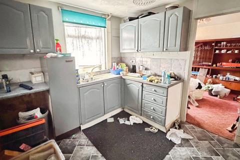 3 bedroom semi-detached house for sale, Severn Crescent, Durham DH9