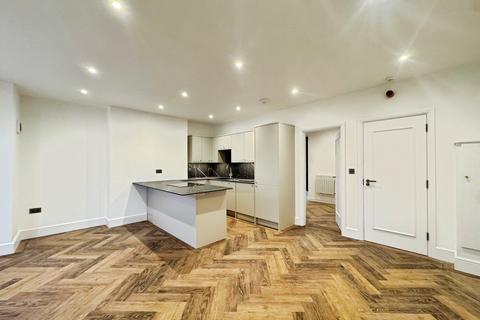 1 bedroom flat to rent, Goulden Road, West Didsbury, Manchester, M20