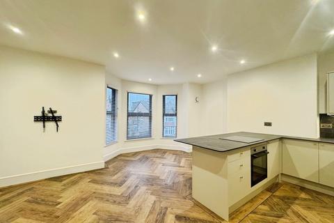 1 bedroom flat to rent, Goulden Road, West Didsbury, Manchester, M20