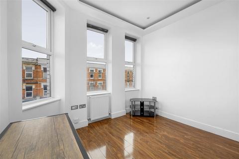1 bedroom flat to rent, Park Parade, London NW10