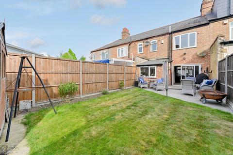 undefined, Eveline Road, Mitcham, CR4