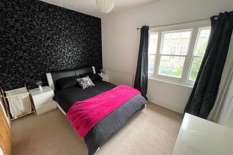 undefined, Highfield Road, London