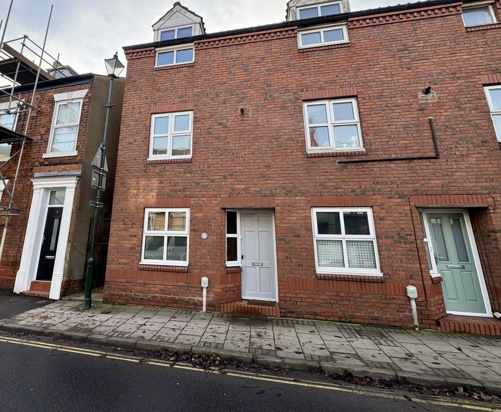 2 Bedroom House - townhouse for Sale