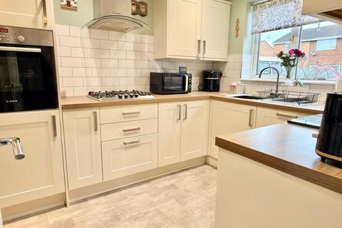 3 bedroom end of terrace house for sale, Battle Road, Tewkesbury GL20