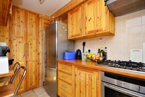 1 bedroom flat to rent, Lambeth Walk, SE11, Kennington, London, SE11