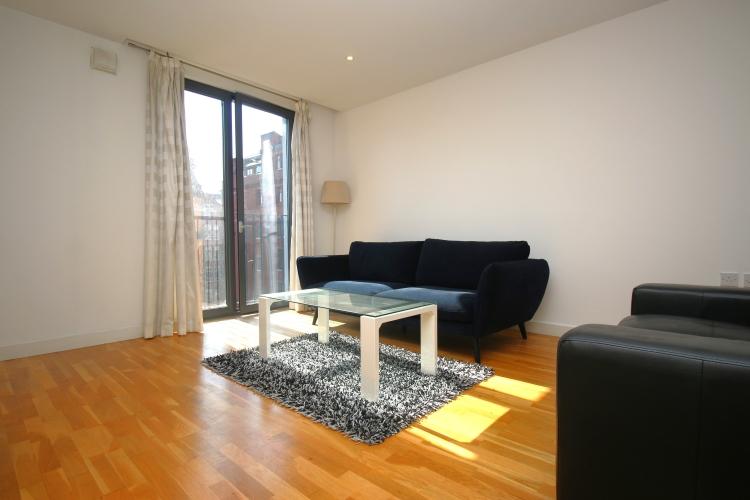 Living room 2